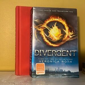 Divergent and Allegiant Books